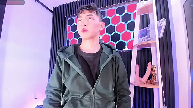 Cristopher Wild online show from 26, 5, 2026