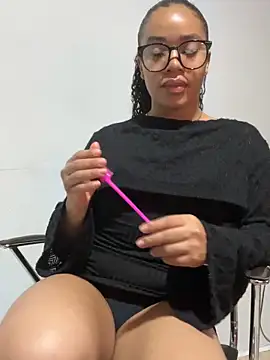 Dafnelys online show from 13, 4, 2026