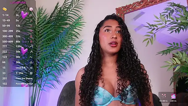 SoyJuliana 19 online show from 27, 5, 2026