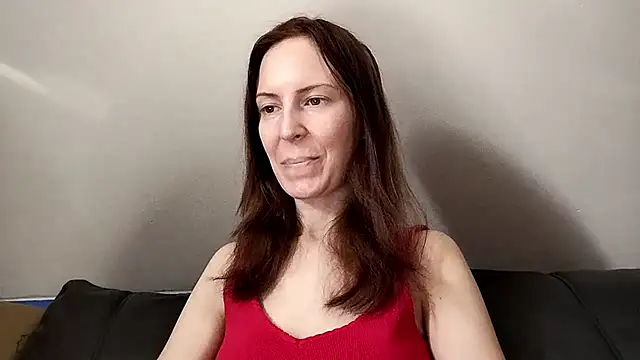 Snapshot of AnnaTight chatting on 7, 4, 2026 AnnaTight online show from 7, 4, 2026