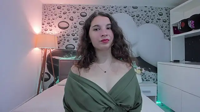 JosephineRows online show from 23, 7, 2026