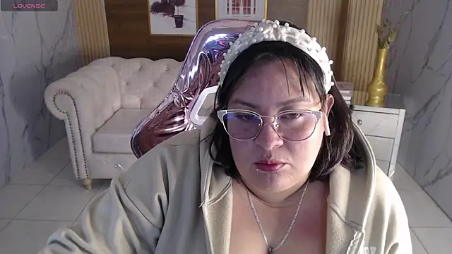 Astrid1 s online show from 10, 4, 2026