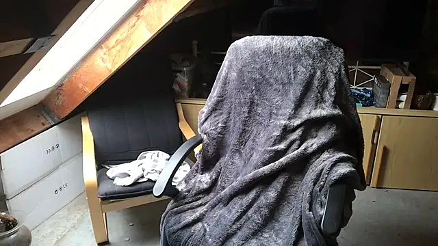 Snapshot of Densco1984 chatting on 13, 3, 2026 Densco1984 online show from 13, 3, 2026