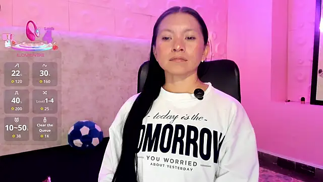 Chloe16  online show from 18, 5, 2026