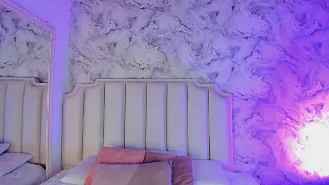 Tamara Ferrer online show from 21, 4, 2026