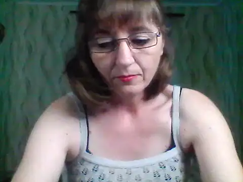 Snapshot of Alisaprice077 chatting on 27, 5, 2026 Alisaprice077 online show from 27, 5, 2026