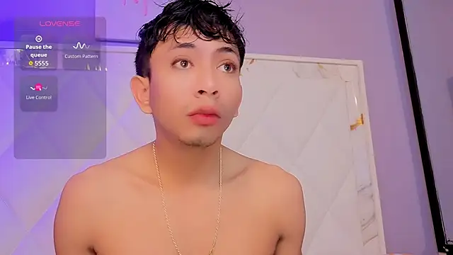 Luchoplayboy online show from 10, 3, 2026