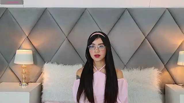 Snapshot of OliviaDiaz chatting on 6, 7, 2026 OliviaDiaz online show from 6, 7, 2026