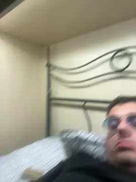 tonyboys19418 online show from 21, 4, 2026