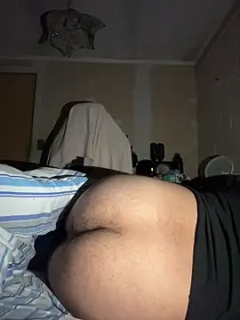 Snapshot of Cr1sXPorn chatting on 16, 7, 2026 Cr1sXPorn online show from 16, 7, 2026