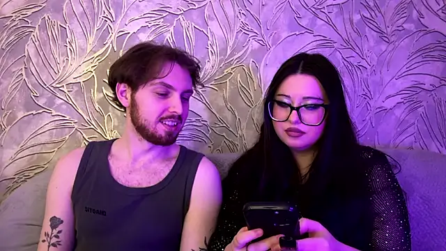 LunaWithAdrian online show from 8, 3, 2026