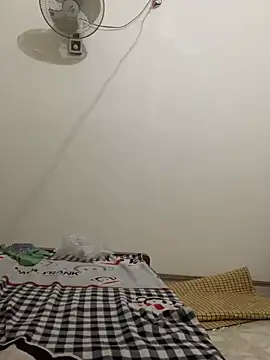 Lyn baby online show from 1, 4, 2026