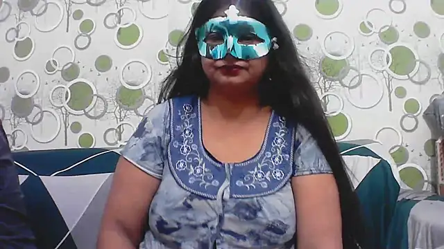 Snapshot of hard_to_do__ chatting on 24, 5, 2026 hard to do online show from 24, 5, 2026