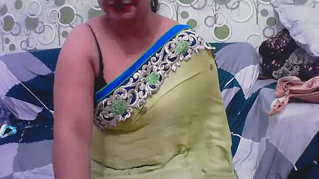 Snapshot of hard_to_do__ chatting on 2, 6, 2026 hard to do online show from 2, 6, 2026