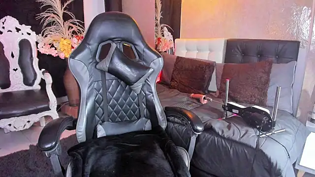 Vicky Angeel online show from 15, 4, 2026