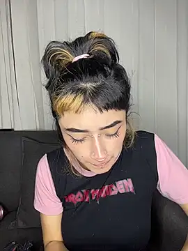 baby akuma online show from 24, 6, 2026