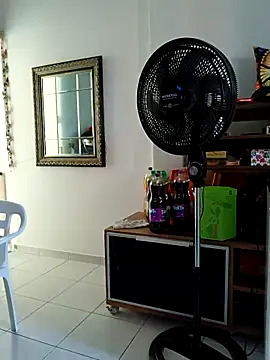 Snapshot of suzygleice chatting on 27, 3, 2026 suzygleice online show from 27, 3, 2026