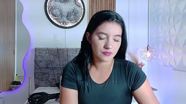 Victoria Rous online show from 27, 7, 2026