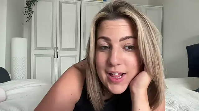 annabellewarick online show from 29, 6, 2026