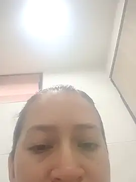 Snapshot of Dr_Edna_naughty chatting on 12, 4, 2026 Dr Edna naughty online show from 12, 4, 2026