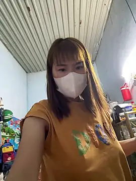 July-lovee online show from 22, 3, 2026