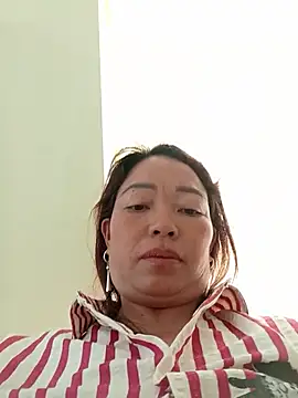 Yellow-pink online show from 26, 7, 2026