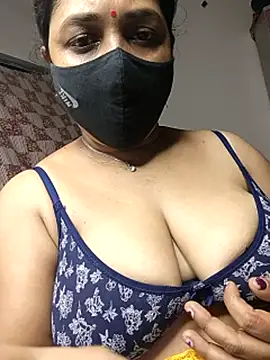 Snapshot of Tanvi_My_Girl chatting on 16, 4, 2026 Tanvi My Girl online show from 16, 4, 2026