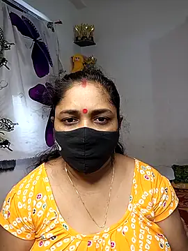 Snapshot of Tanvi_My_Girl chatting on 13, 5, 2026 Tanvi My Girl online show from 13, 5, 2026