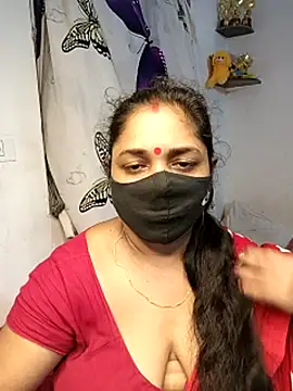 Snapshot of Tanvi_My_Girl chatting on 13, 5, 2026 Tanvi My Girl online show from 13, 5, 2026