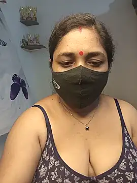 Snapshot of Tanvi_My_Girl chatting on 20, 5, 2026 Tanvi My Girl online show from 20, 5, 2026
