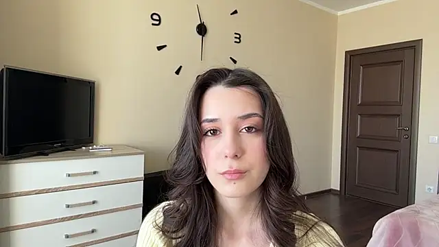 AdeleVelvet online show from 10, 4, 2026