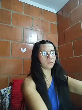 Amanda x1 online show from 16, 4, 2026
