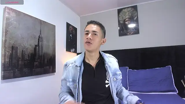 Snapshot of _Alan_Walker_1 chatting on 21, 5, 2026 Alan Walker 1 online show from 21, 5, 2026
