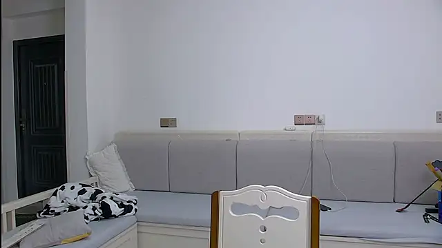 icecream-002 online show from 15, 3, 2026