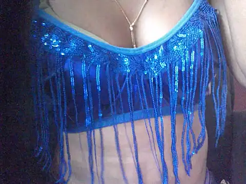 Couplehot00 online show from 2, 6, 2026