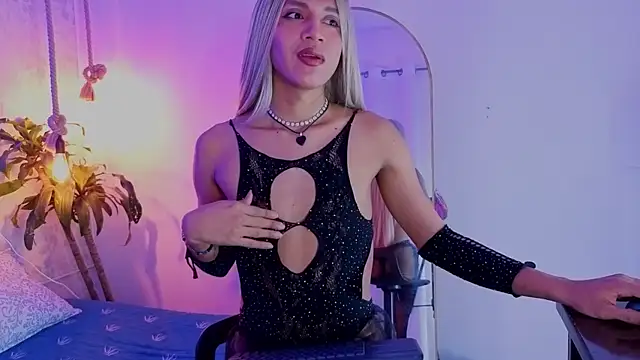 july quinzel online show from 11, 6, 2026
