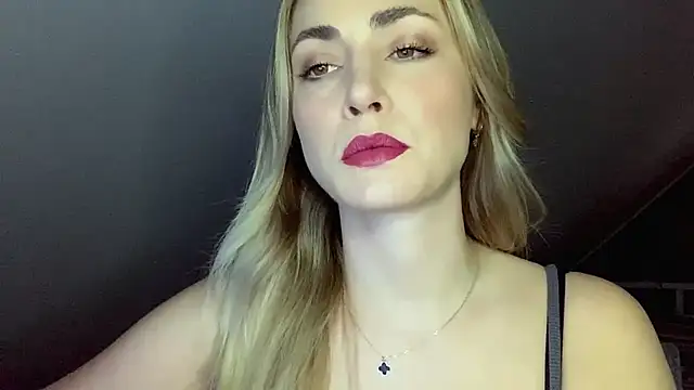 ScarlettSensitive online show from 16, 5, 2026