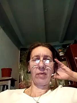 Tania9876 online show from 2, 4, 2026