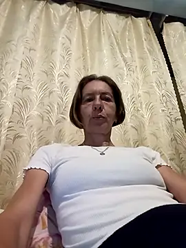 Snapshot of Tania9876 chatting on 14, 7, 2026 Tania9876 online show from 14, 7, 2026
