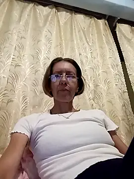Snapshot of Tania9876 chatting on 28, 7, 2026 Tania9876 online show from 28, 7, 2026