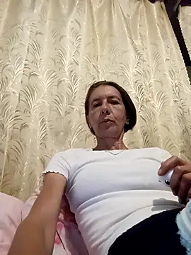 Snapshot of Tania9876 chatting on 28, 7, 2026 Tania9876 online show from 28, 7, 2026