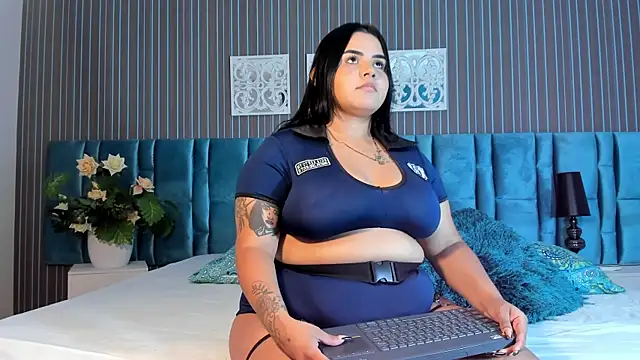 MiiaaVelvet online show from 12, 4, 2026
