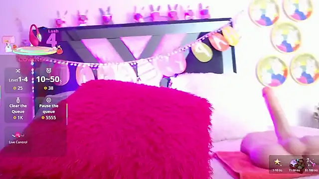 VivienneNoir online show from 8, 4, 2026