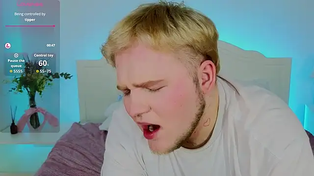 BlondeRebe online show from 10, 3, 2026