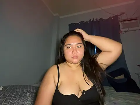 chubby hotladyjes online show from 2, 5, 2026
