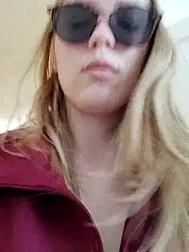 LittleForestELF2 online show from 19, 3, 2026