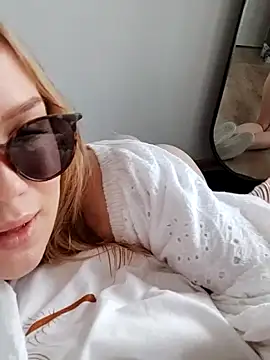 LittleForestELF2 online show from 25, 3, 2026