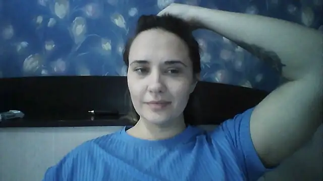 Alisa07qw online show from 22, 3, 2026