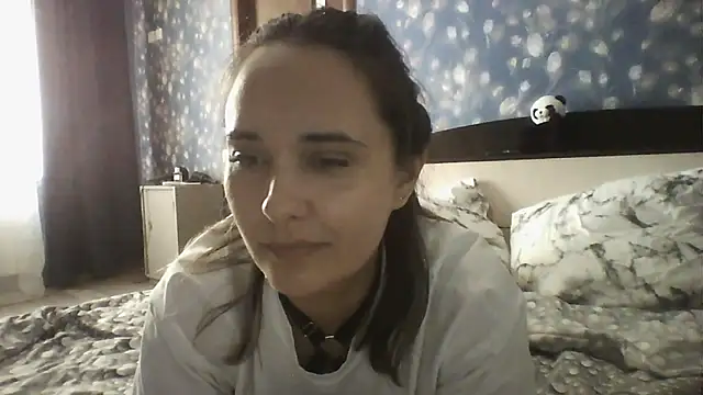 Alisa07qw online show from 11, 5, 2026