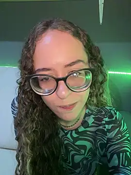 Snapshot of Anamyst chatting on 23, 4, 2026 Anamyst online show from 23, 4, 2026